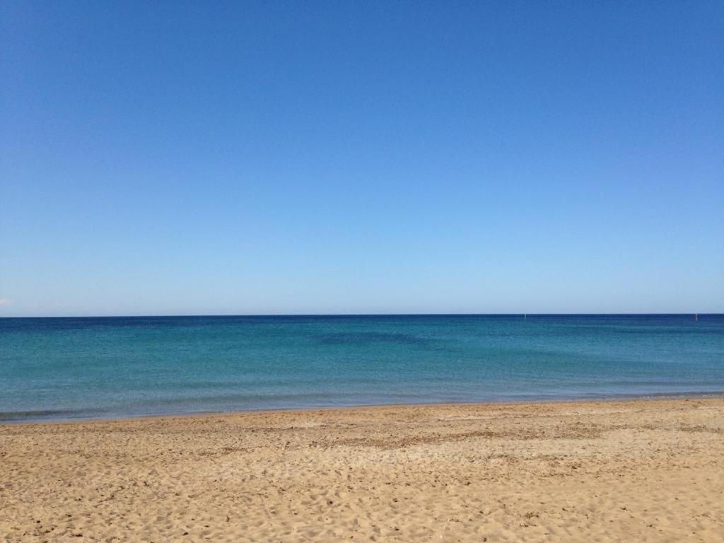 Primera Linea De Playa Julio Y Agosto Min 7 Dias De Lunes A Lunes Dénia Esterno foto